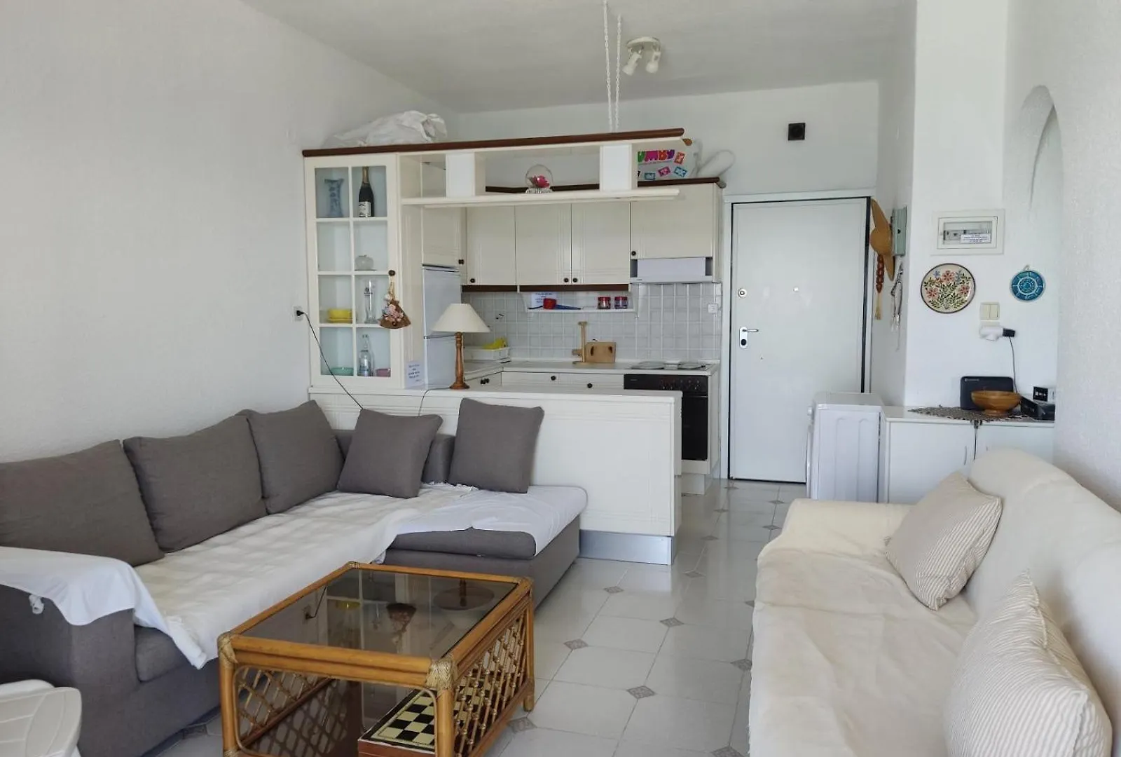 Seafront Apartment Pefkochori